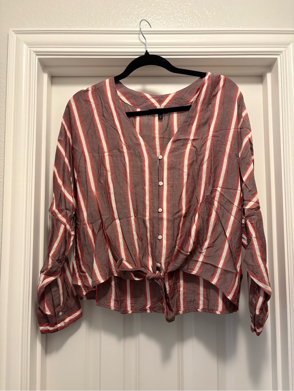 Express Striped Button-Down Tie-Hem Blouse - Red, White, Gray